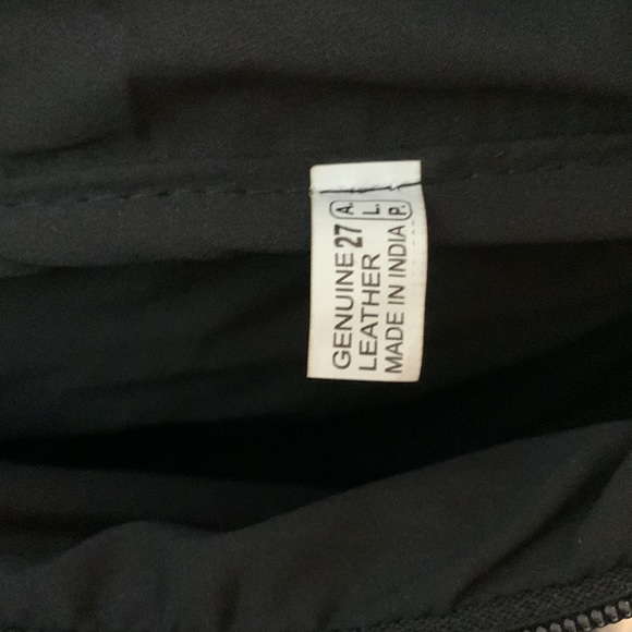 Black Genuine Leather Belt Bag / Fanny Pack - Picture 15 of 16